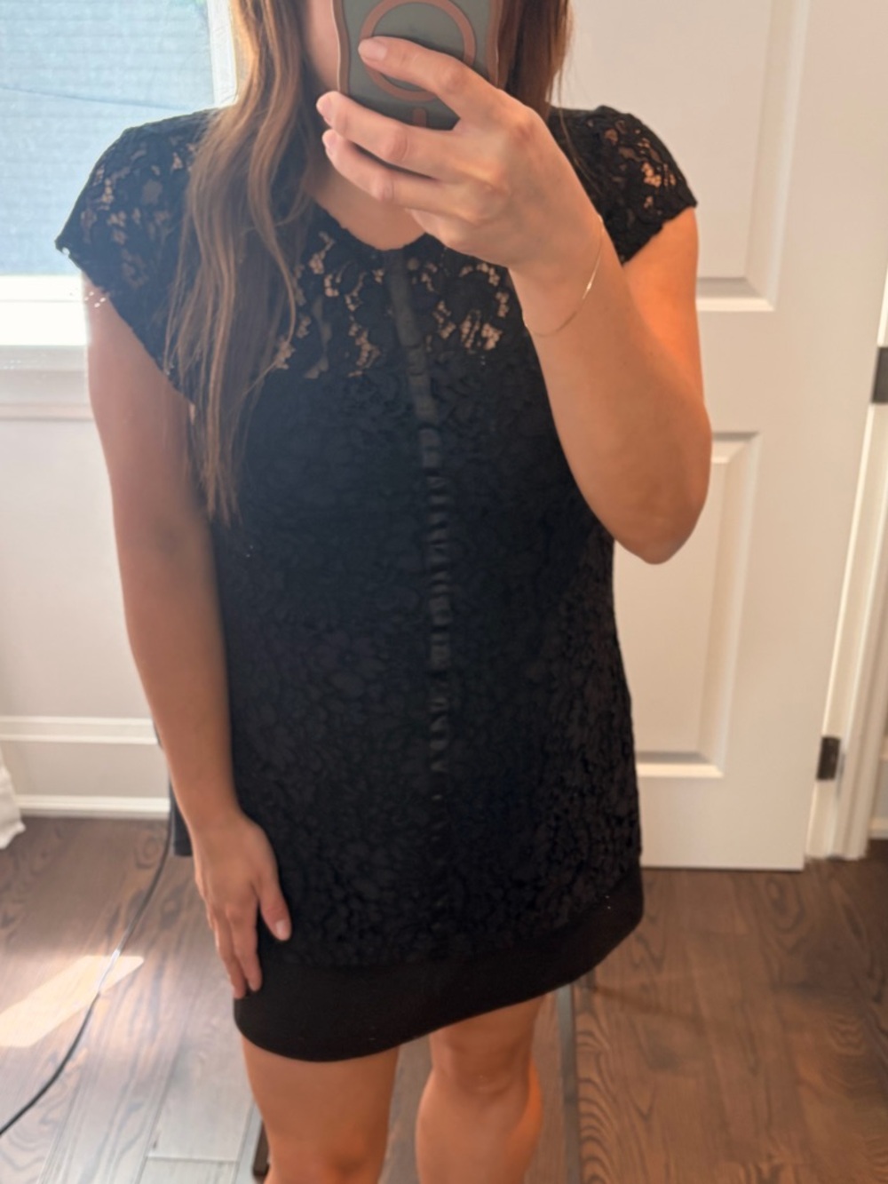 Black Lace Cap Sleeve Short dress